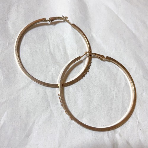 Myosotis☺︎ 1点作品☺︎ バイカラームーンストーンフープイヤリング Myosotis様専用☺︎ 1点作品☺︎ バイカラームーンストーン